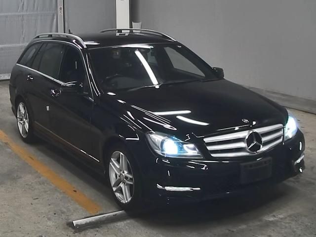 26 Mercedes benz C class wagon 204248 2013 г. (ZIP Tokyo)